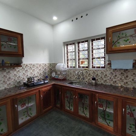 Moon Homestay Santhanpara Buitenkant foto